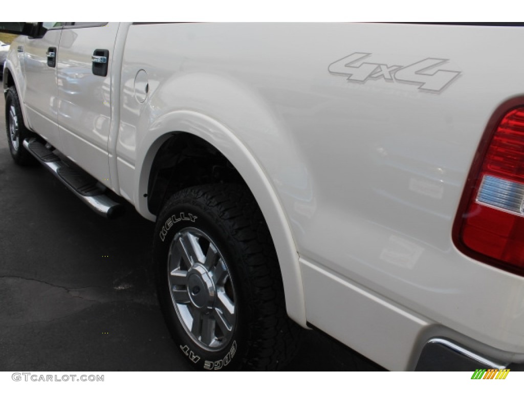 2007 F150 Lariat SuperCrew 4x4 - White Sand Tri-Coat / Tan photo #4