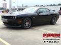 Pitch Black - Challenger SRT 392 Photo No. 1