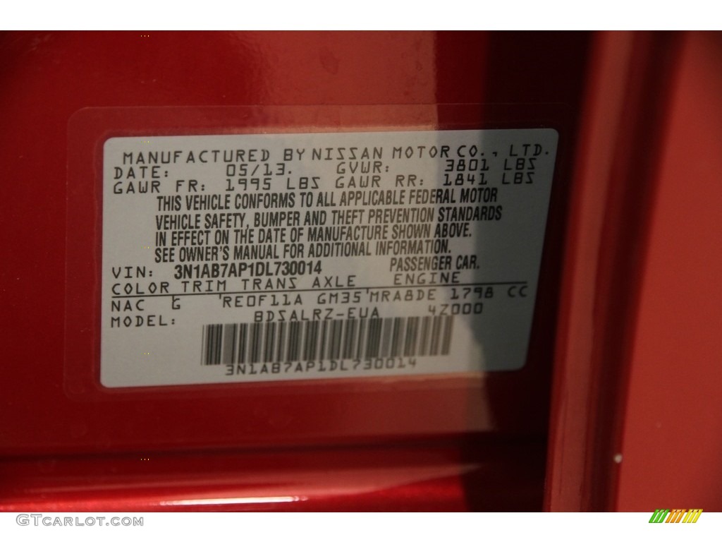 2013 Sentra SR - Red Brick / Charcoal photo #18
