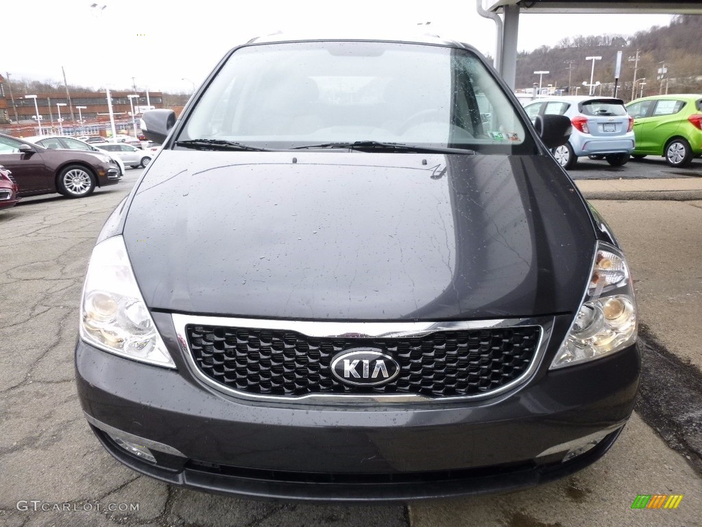 2014 Sedona LX - Platinum Gray / Gray photo #7