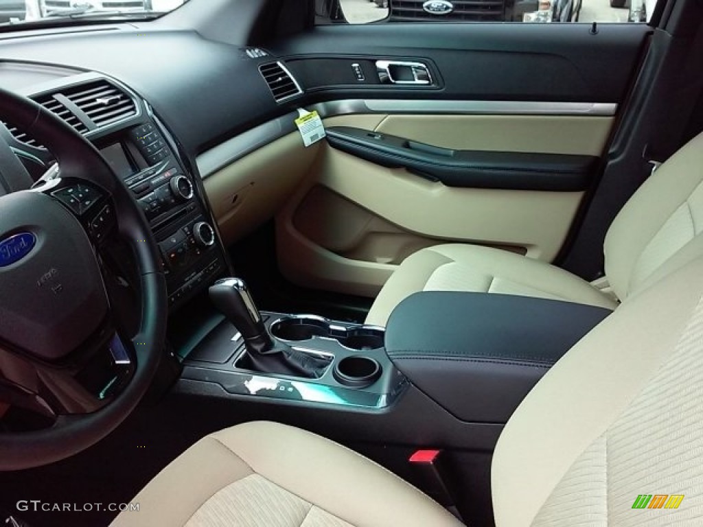 2016 Explorer FWD - Shadow Black / Medium Light Camel photo #17