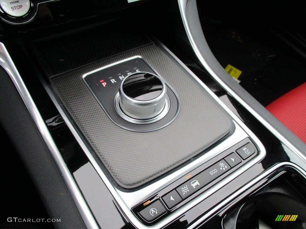 2016 Jaguar XF 35t AWD Transmission Photos