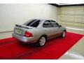 Radium Metallic - Sentra 1.8 S Special Edition Photo No. 6