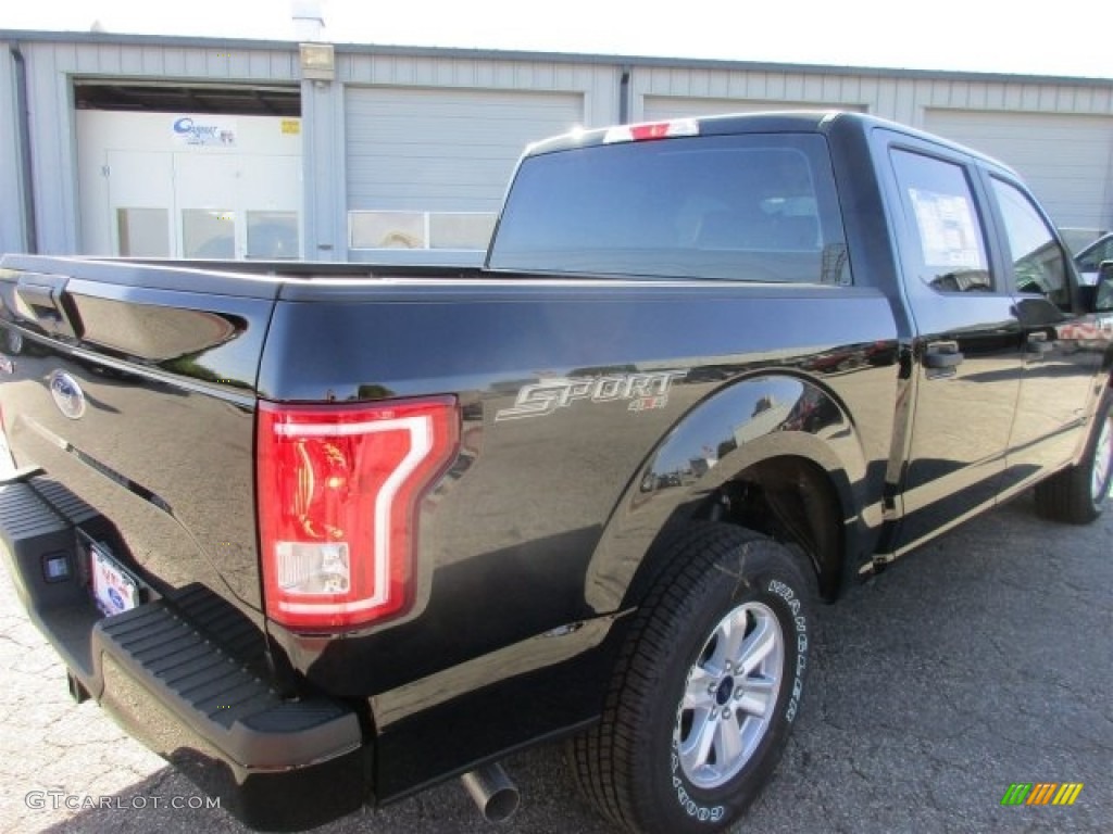 2016 F150 XL SuperCrew 4x4 - Shadow Black / Medium Earth Gray photo #9