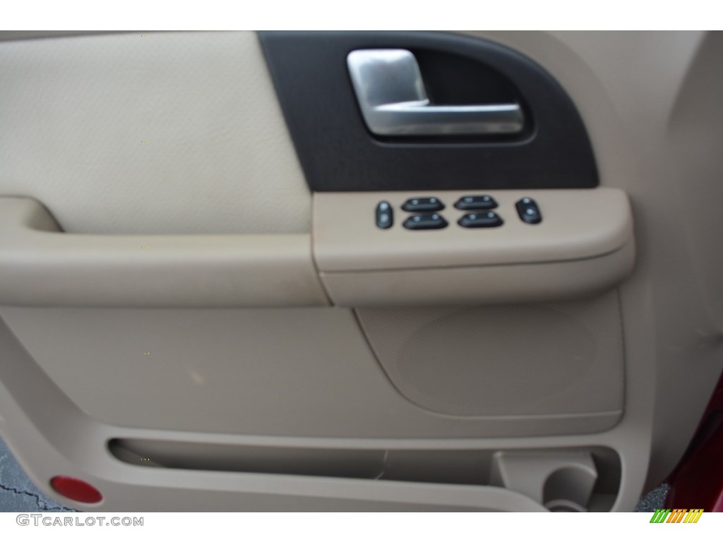 2003 Expedition XLT 4x4 - Laser Red Tinted Metallic / Flint Grey photo #8