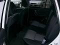 Super White - RAV4 4WD Photo No. 5