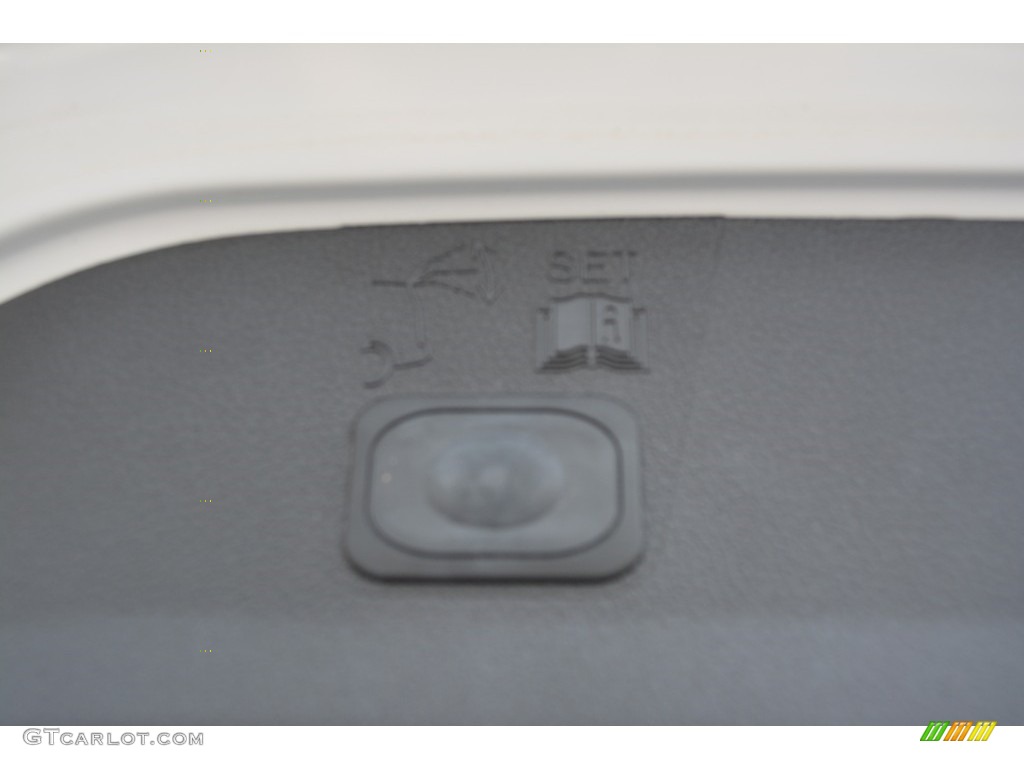 2014 Escape Titanium 2.0L EcoBoost 4WD - White Platinum / Charcoal Black photo #14
