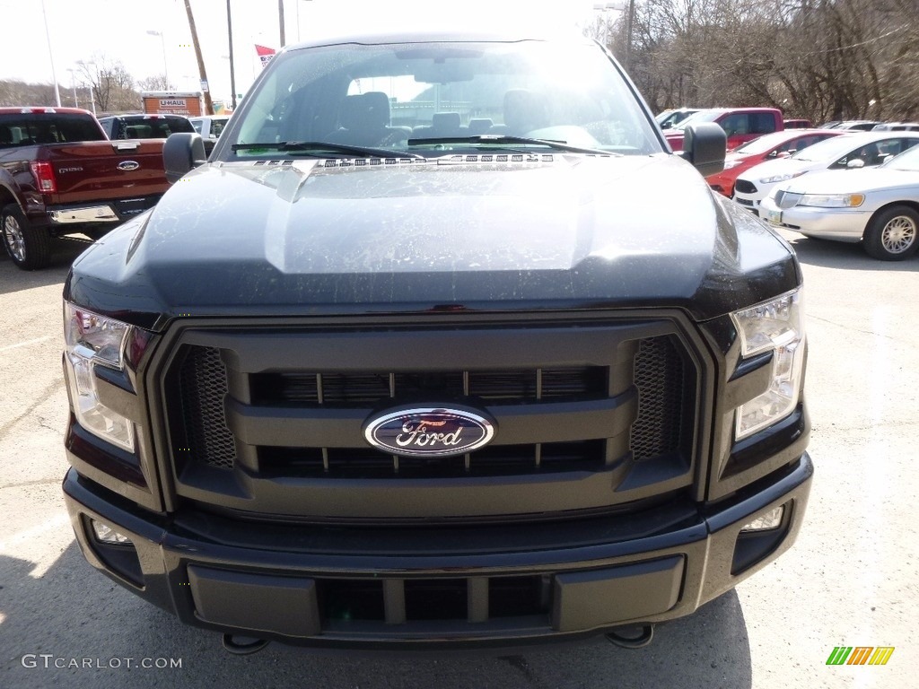 2016 F150 XL SuperCab 4x4 - Shadow Black / Medium Earth Gray photo #9