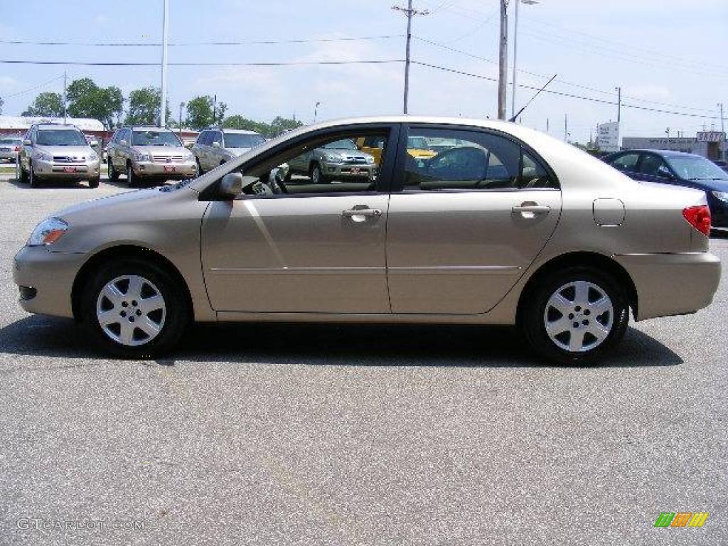 2006 Corolla LE - Desert Sand Mica / Beige photo #6