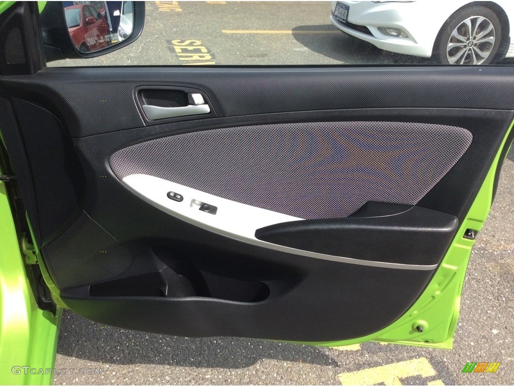 2012 Accent GS 5 Door - Electrolyte Green / Black photo #23