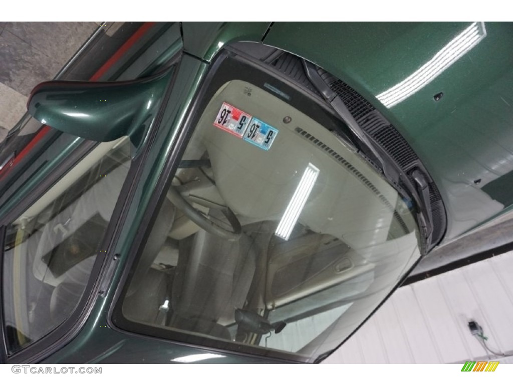 2001 Corolla LE - Woodland Green Pearl / Pebble Beige photo #116