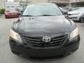 Black - Camry LE Photo No. 10