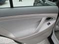 Black - Camry LE Photo No. 19