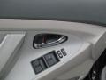 Black - Camry LE Photo No. 30