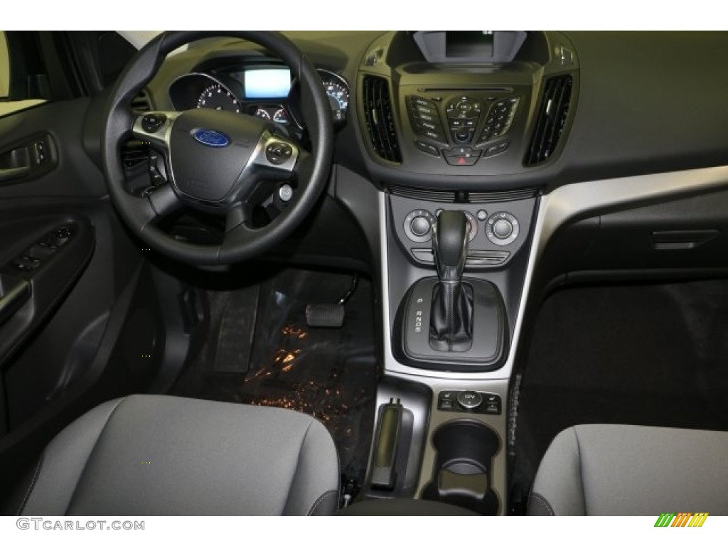 2016 Escape SE - Shadow Black / Charcoal Black photo #8