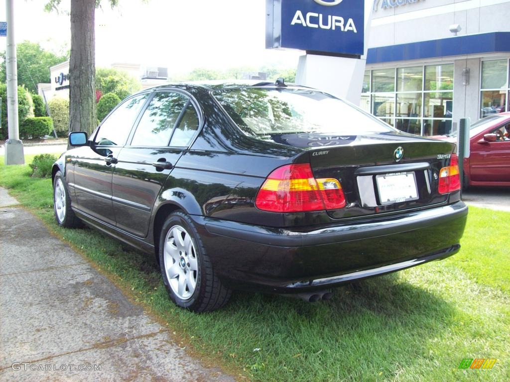 2004 3 Series 325i Sedan - Jet Black / Sand photo #7