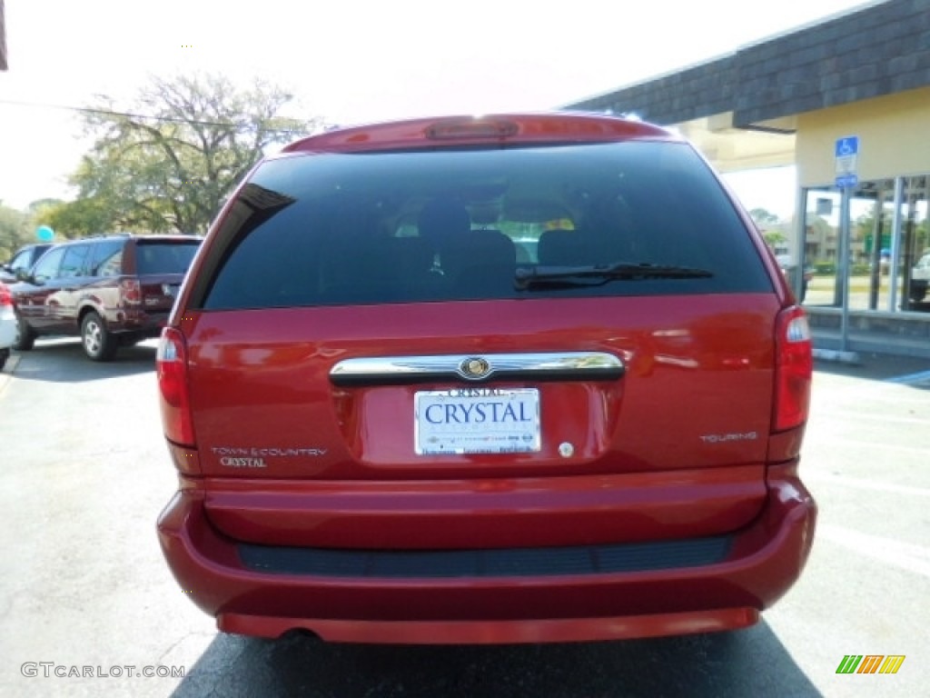 2007 Town & Country Touring - Inferno Red Crystal Pearl / Dark Khaki/Light Graystone photo #10