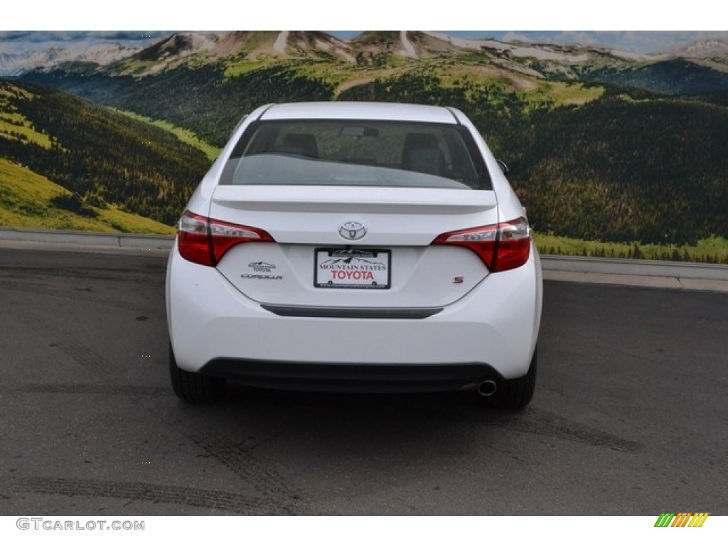 2016 Corolla S Plus - Super White / Black photo #4