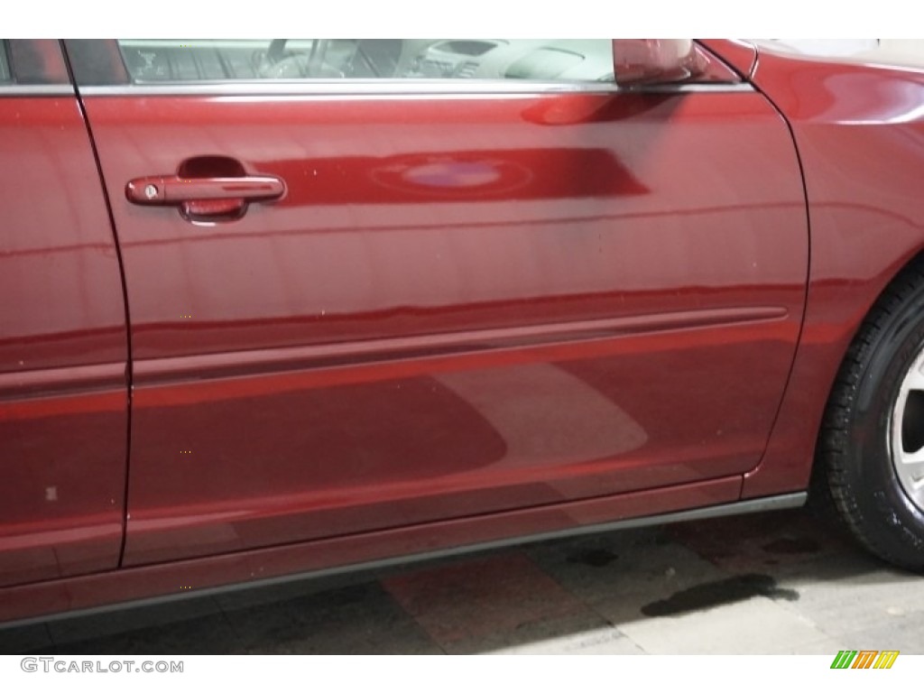 2004 Camry LE - Salsa Red Pearl / Stone photo #60