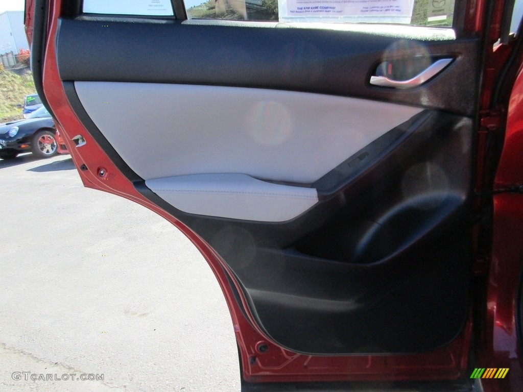 2013 CX-5 Grand Touring - Zeal Red Mica / Sand photo #22