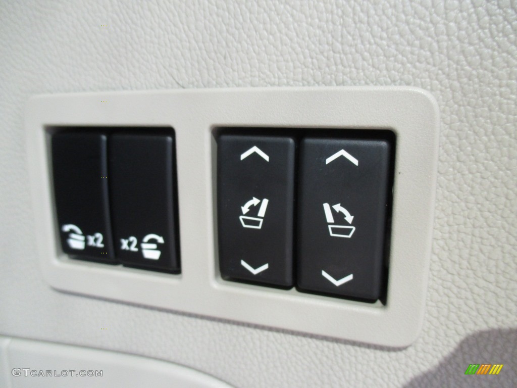 2015 Escalade Luxury 4WD - Silver Coast Metallic / Shale/Cocoa photo #34