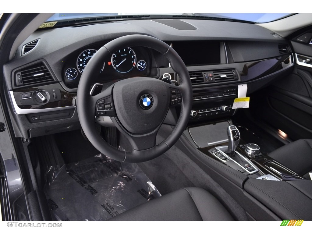 2016 5 Series 528i Sedan - Dark Graphite Metallic / Black photo #6