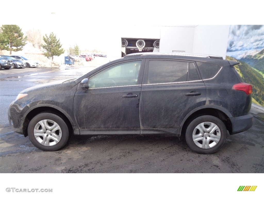 2013 RAV4 LE AWD - Black / Beige photo #5
