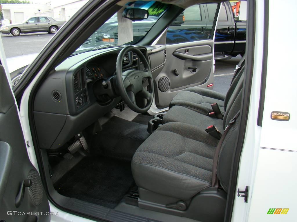 2003 Silverado 1500 Regular Cab - Summit White / Dark Charcoal photo #9