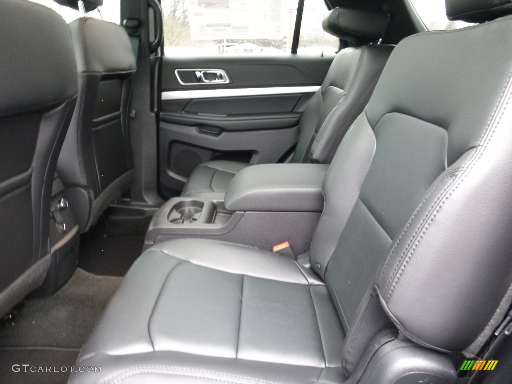 2016 Explorer XLT 4WD - Oxford White / Ebony Black photo #7