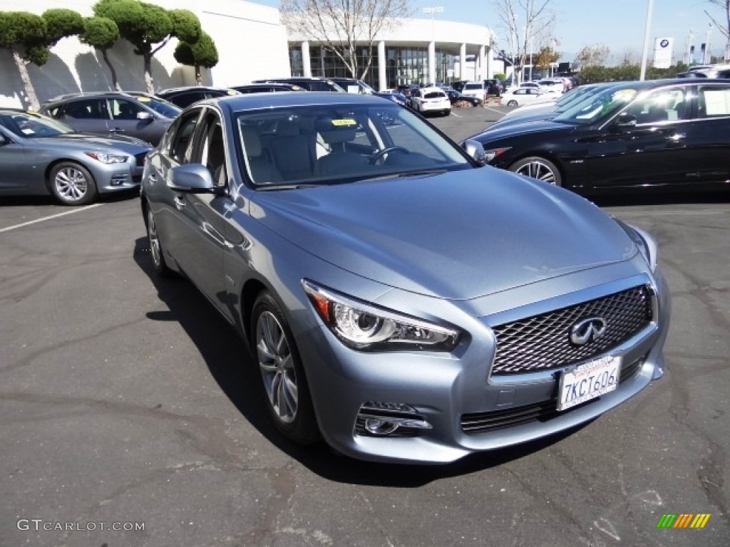 2015 Q50 Hybrid Premium - Hagane Blue / Stone photo #3
