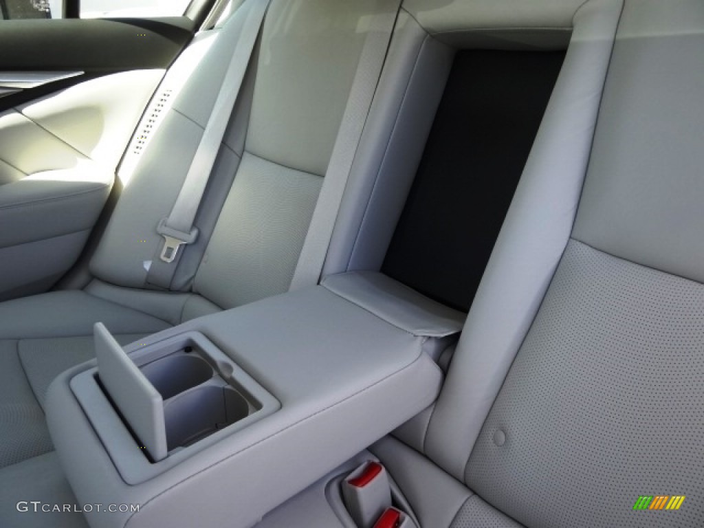 2015 Q50 Hybrid Premium - Hagane Blue / Stone photo #39