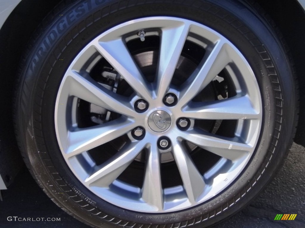 2015 Infiniti Q50 Hybrid Premium Wheel Photo #111873793