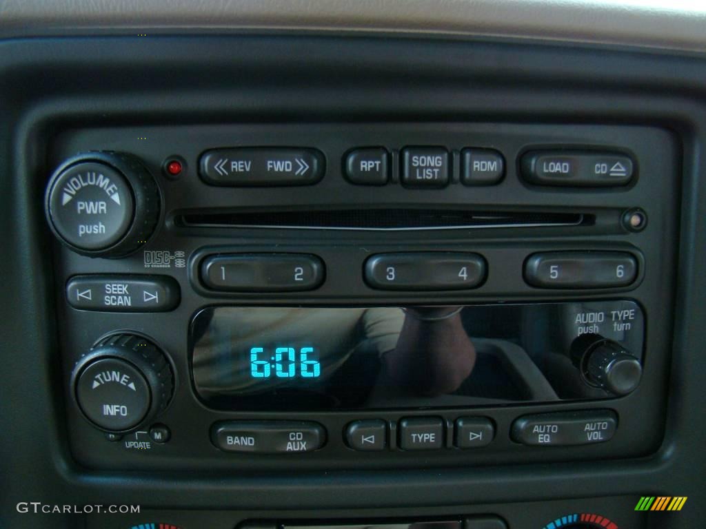 2005 Silverado 1500 LT Extended Cab 4x4 - Sport Red Metallic / Tan photo #23