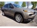 Light Brownstone Pearl 2016 Jeep Cherokee Sport Exterior