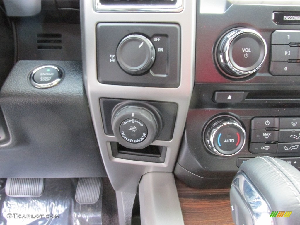 2016 F150 Lariat SuperCrew - White Platinum / Black photo #28