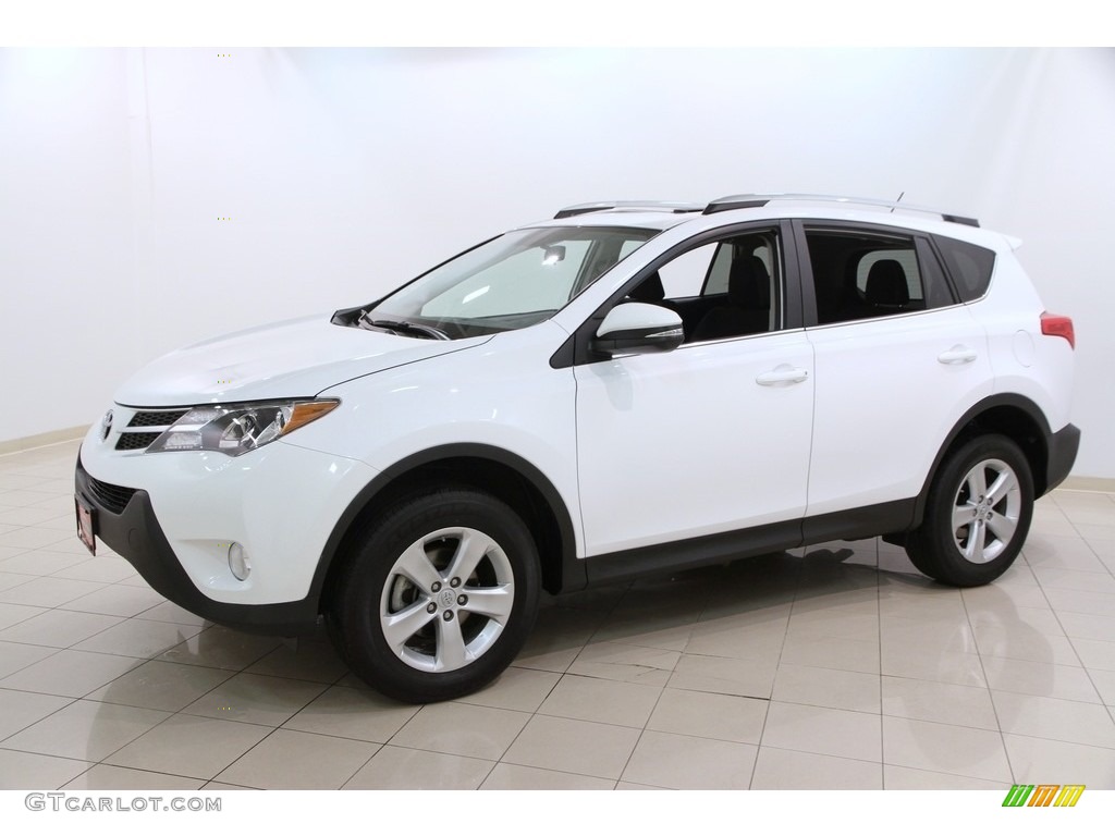2013 RAV4 XLE AWD - Super White / Black photo #3