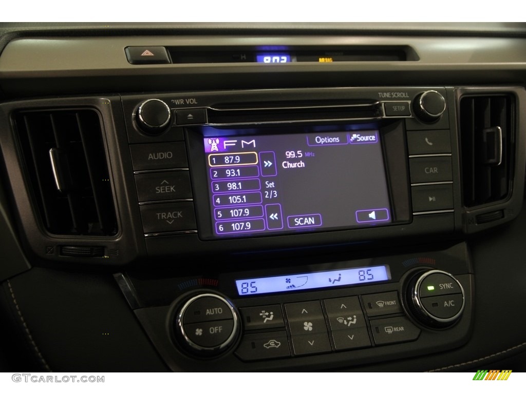 2013 RAV4 XLE AWD - Super White / Black photo #8