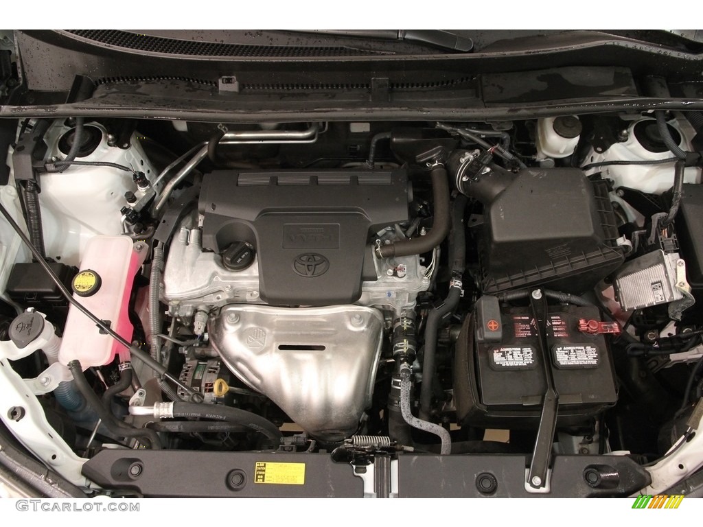 2013 RAV4 XLE AWD - Super White / Black photo #17