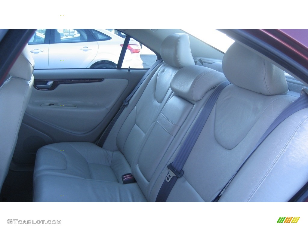 2004 S60 2.5T - Ruby Red Metallic / Beige/Light Sand photo #7