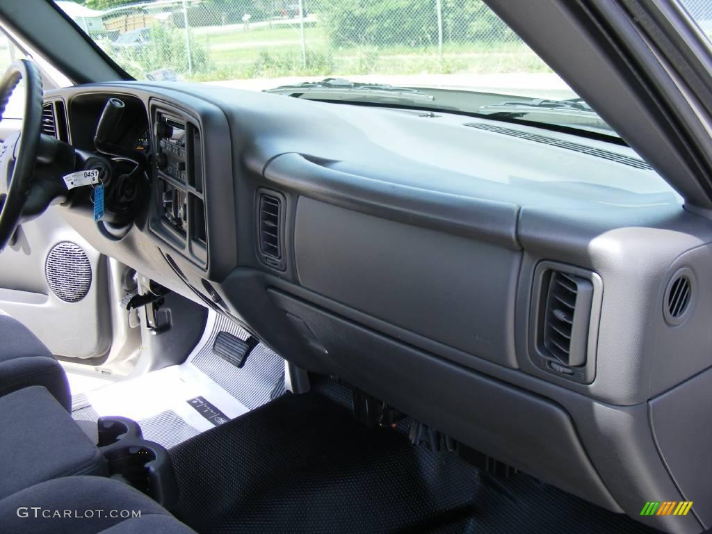 2006 Silverado 1500 LS Regular Cab - Silver Birch Metallic / Dark Charcoal photo #23