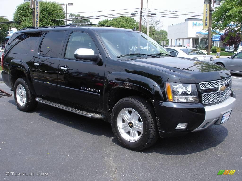 2007 Suburban 1500 Z71 4x4 - Black / Ebony photo #2