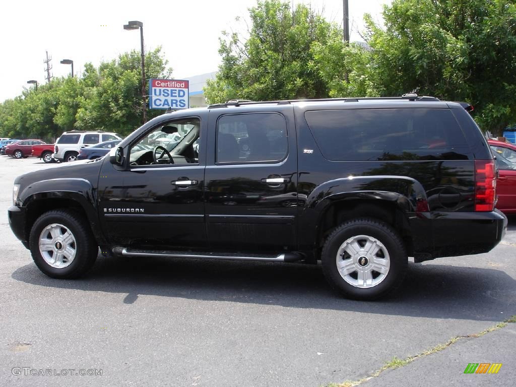 2007 Suburban 1500 Z71 4x4 - Black / Ebony photo #5