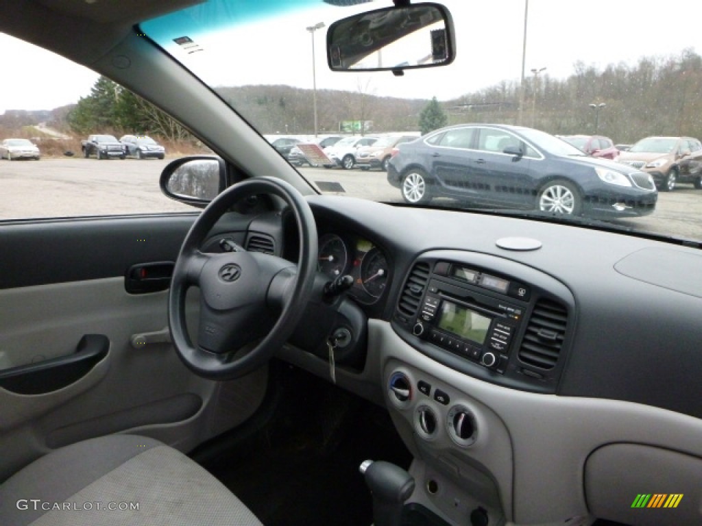 2008 Accent GLS Sedan - Wine Red / Gray photo #13
