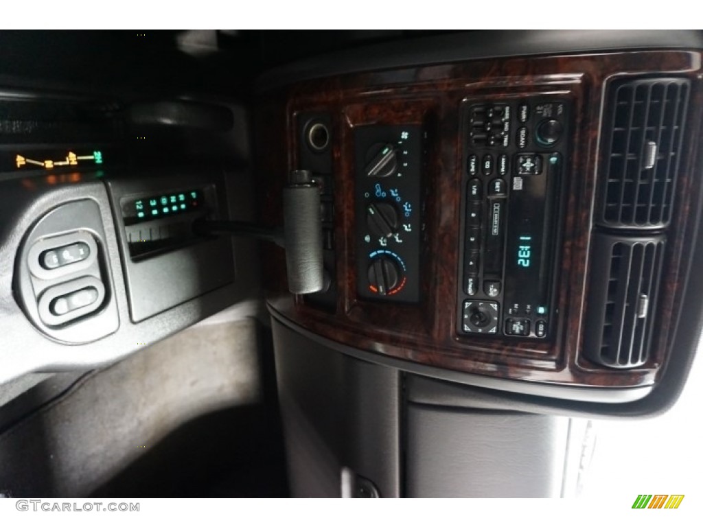 2001 Cherokee Classic 4x4 - Steel Blue Pearl / Agate photo #40