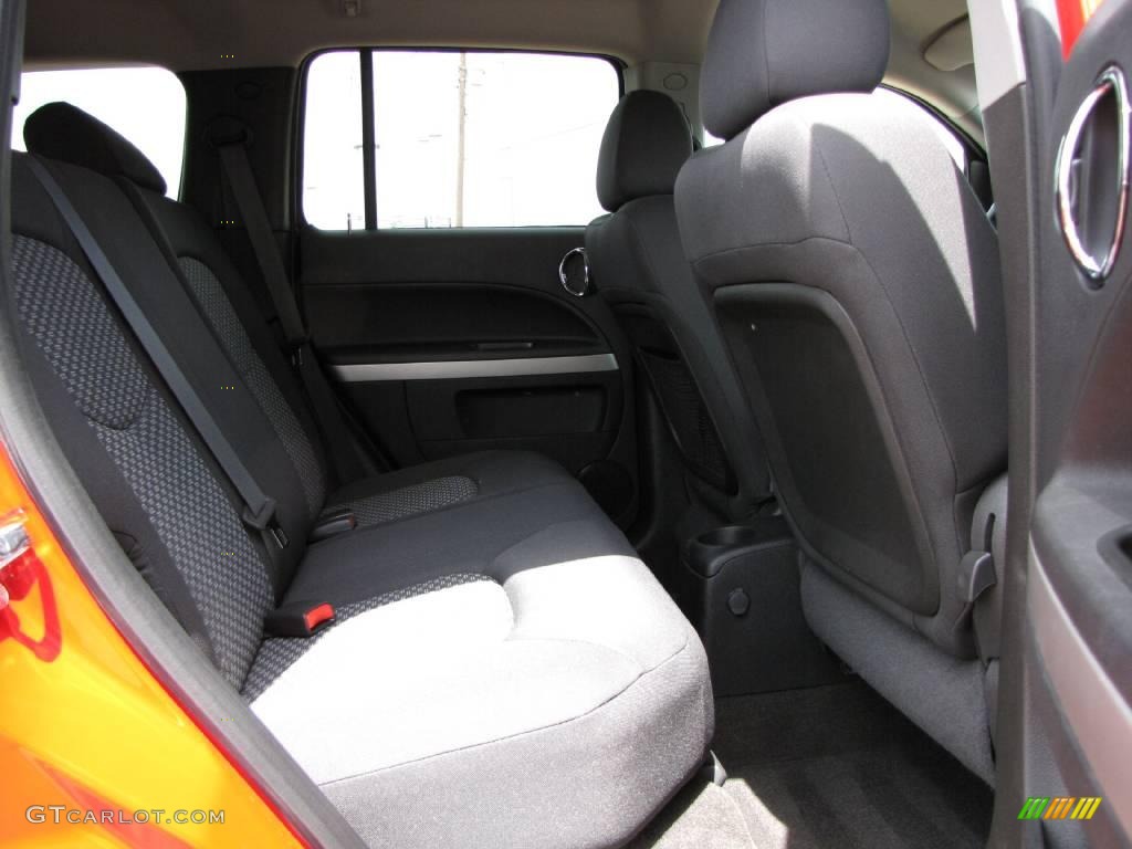 2008 HHR LS - Victory Red / Gray photo #19