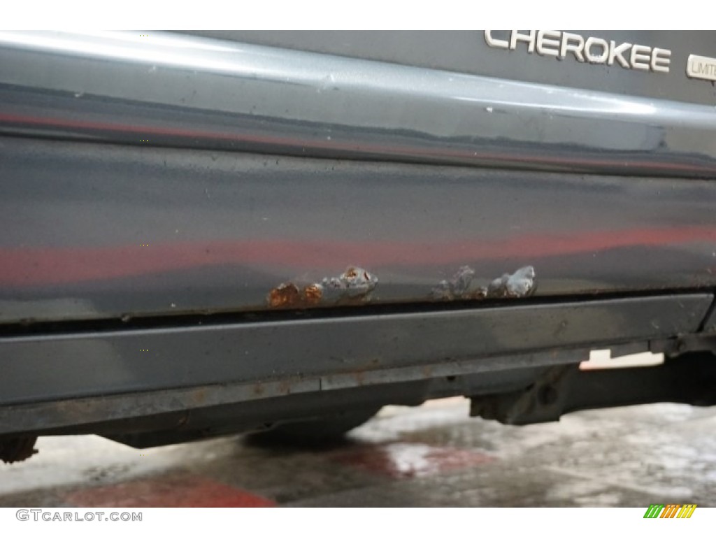 2001 Cherokee Classic 4x4 - Steel Blue Pearl / Agate photo #69