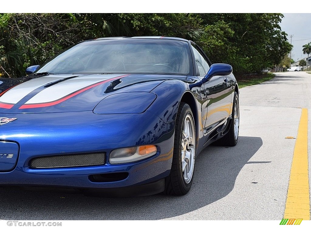 2004 Corvette Z06 - LeMans Blue Metallic / Black photo #17