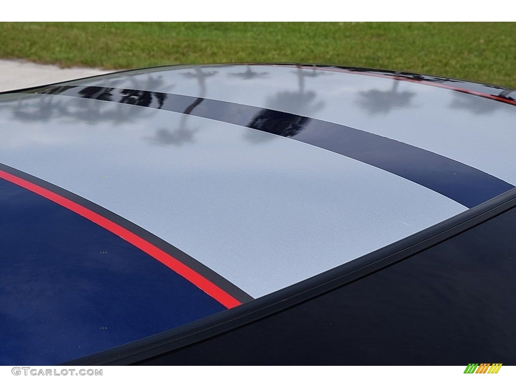 2004 Corvette Z06 - LeMans Blue Metallic / Black photo #26