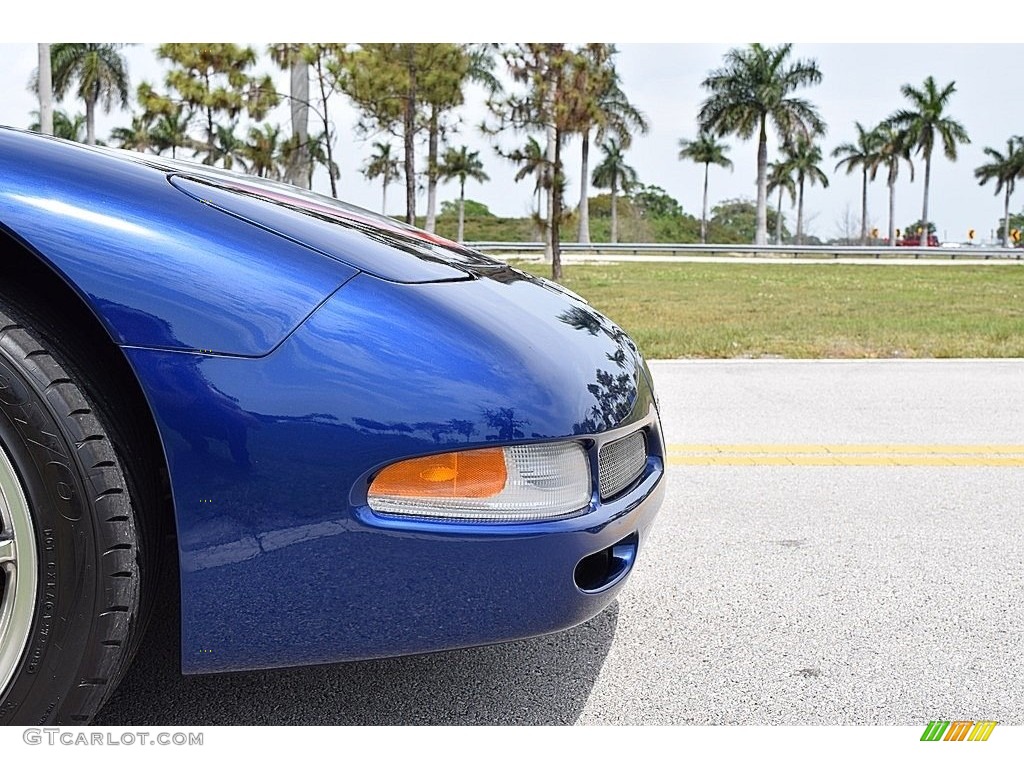 2004 Corvette Z06 - LeMans Blue Metallic / Black photo #32