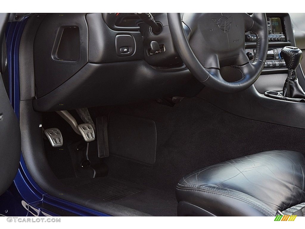 2004 Corvette Z06 - LeMans Blue Metallic / Black photo #44